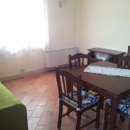 Canalicchio مزرعة للإقامة *