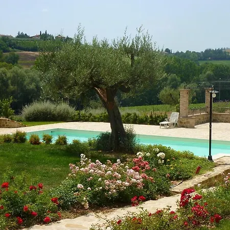 Canalicchio مزرعة للإقامة Pianello (Umbria)